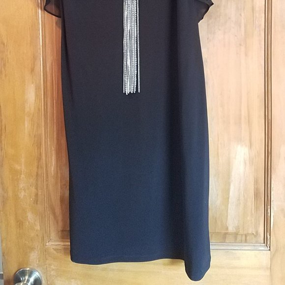 ROZ & ALI Black Dress - Picture 2 of 7